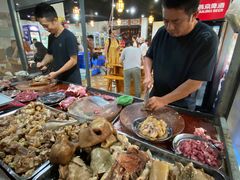 -佳荣老五生态牛肉馆
