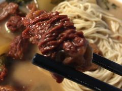 -百事佳烧鸭牛腩(上海虹桥站店)