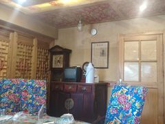 -闯关东东北农家菜(崂山石老人店)