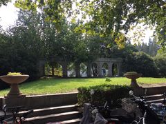 -上海特色小笼店(铁岭路90弄小区店)