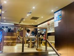 景观位-霸王茶姬(上海恒基名人店)