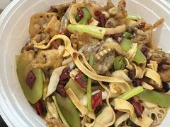 -哇哇叫炭火牛蛙烤鱼香辣蟹(第4档口乐尚美食城店)