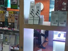 -中国联通(三亚市解放二路营业厅)
