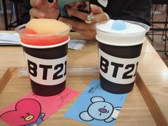 -LINE FRIENDS Garosu-gil Flagship Store