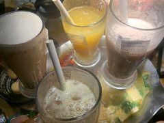 -湊湊火锅·茶憩(杭州湖滨银泰in77店)