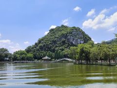 -星湖旅游景区七星岩