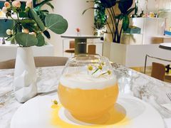 吉维尼的正午-théATRE 茶聚场(王府中環店)