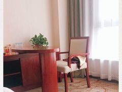 -兴芮温泉度假区