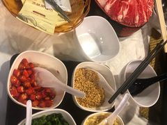 -鲜入围煮花胶鸡海鲜火锅