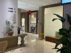 -柏乐口腔医院·舒适化无痛种植牙中心(东盟商务区院)