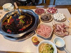 -九尺赵老四鲜鹅肠火锅