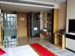 -菲拉拉漫温泉(东环路店)