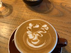 拿铁-VOYAGE COFFEE(北锣鼓巷店)