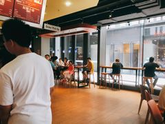 -The Habit Burger Grill 哈比特汉堡(复兴soho店)