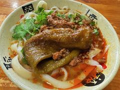 -任记七中刀削面(总店)