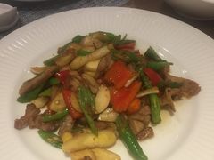 -乐领拈花溪·林涧食韵