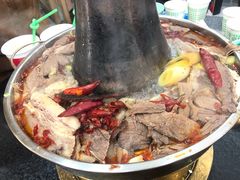 -撒拉人家.酸菜牦牛肉火锅