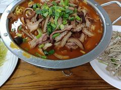 -溢心园香河肉饼总店