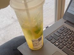 -茶百道(广州天河华师校内店)