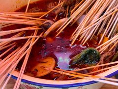 -拈签一笑黄牛肉辣卤串串