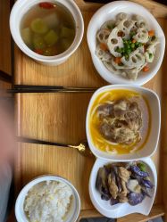 -卓玥国际月子会所(罗山路店)