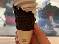 -喜茶(迪士尼小镇DP店)