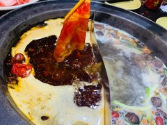菌汤鸳鸯锅-唇辣号重庆老火锅(亦庄店)