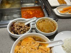 -海底捞火锅(曹安公路店)