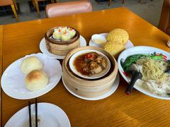 鲍汁腐皮卷-香江小厨 The Kitchen(香江俱乐部店)