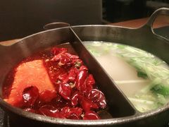四季草本鸳鸯锅-盡膳口福跷脚牛肉火锅(北美新天地店)
