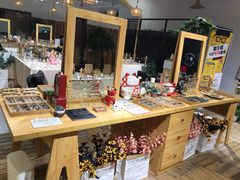 -肆兮眼镜·蔡司·徕卡战略合作店(大坪店)