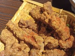 -爆炸头阿姨小四川正宗川味小吃(无任何分店)