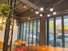 大堂-YUMI芽米·法式烘焙·咖啡(文化宫店)