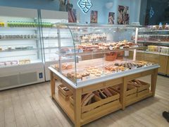面包甜点陈列柜-好芙利·生日蛋糕(长春路店)