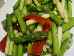 蒜茸炒芦笋-小贝壳酒楼(经九路店)