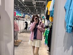-百年港湾奥特莱斯(香炉礁店)
