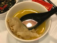 -鲜入围煮花胶鸡海鲜火锅