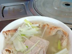 -金卯白肉罩火烧