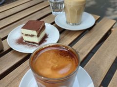 -VOYAGE COFFEE 咖啡烘焙工坊店(798艺术区店)