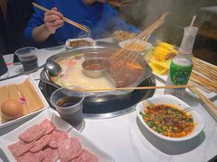 -佰人王串串香火锅(洋珠巷店)