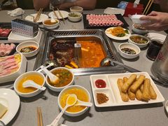 -海底捞火锅(宝龙广场夜宵主题店)