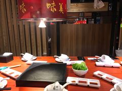 -山之屋炭火烧肉·生啤畅饮(大朗万科中央公园店)