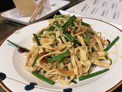 -丽伟的串·烧烤·砂锅(季景天地店)