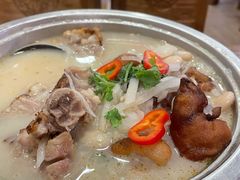 阿家村酸汤猪脚-遇见阿家村云南菜(魏公村店)