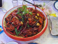-海盗船. 龙虾烧烤. 酒馆