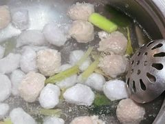 -章记正宗南岗鱼蛋火锅