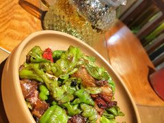 湖南小炒肉-黄泥岗·地道湖北菜(奥特莱斯店)