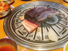 -老炉家木炭烤肉(长江国际店)