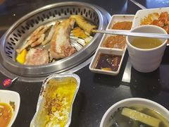 -木槿花韩式炭烤·熟成肉工坊(孙文东路店)