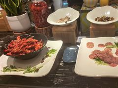 -东方红海鲜百汇(国际大厦店)